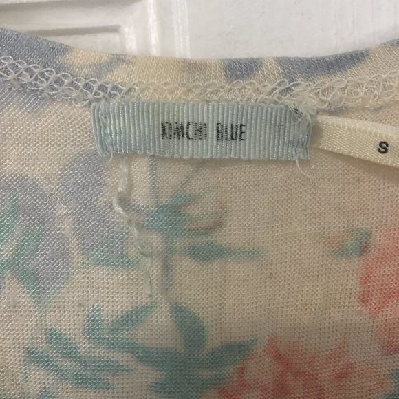 UO Floral Cropped Tank Top (Size S) - Picture 2 of 3